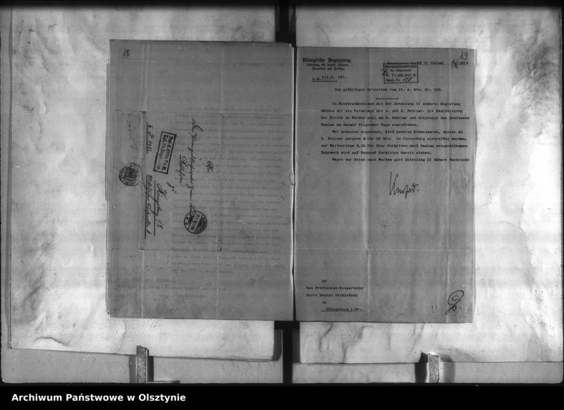 image.from.unit.number "Saalau, Schloss"