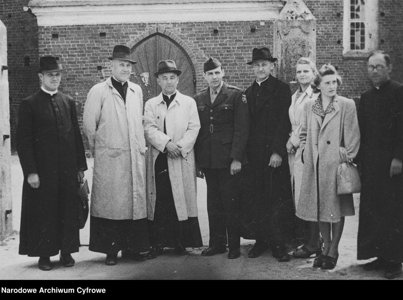 image.from.unit.number "Pomoc amerykańska dla Polski"