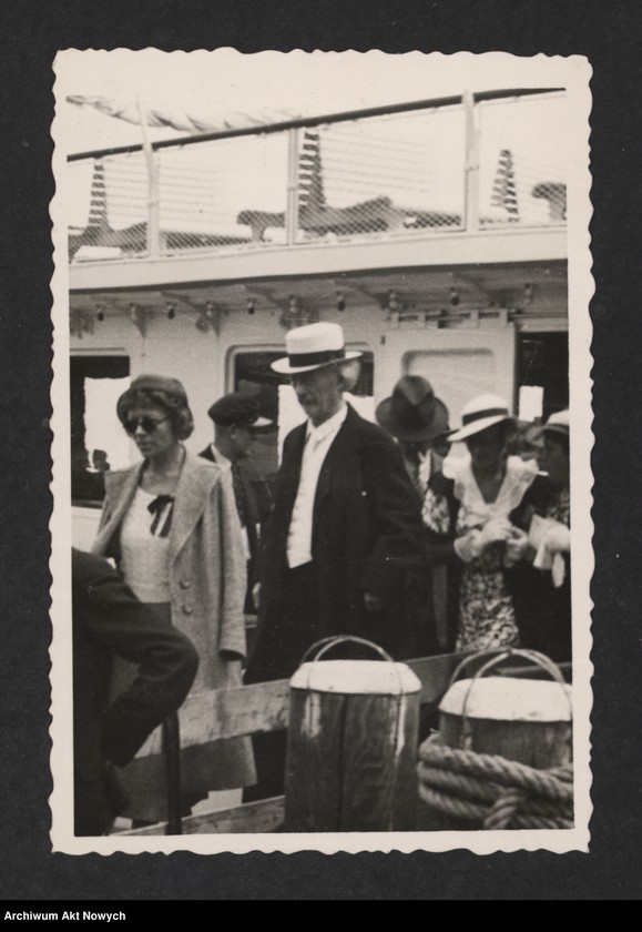 image.from.unit.number "I. J. Paderewski w czasie podróży i wycieczek morskich. Fotografie"
