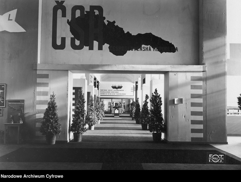 image.from.unit.number "Międzynarodowa Wystawa Komunikacji i Turystyki w Poznaniu"