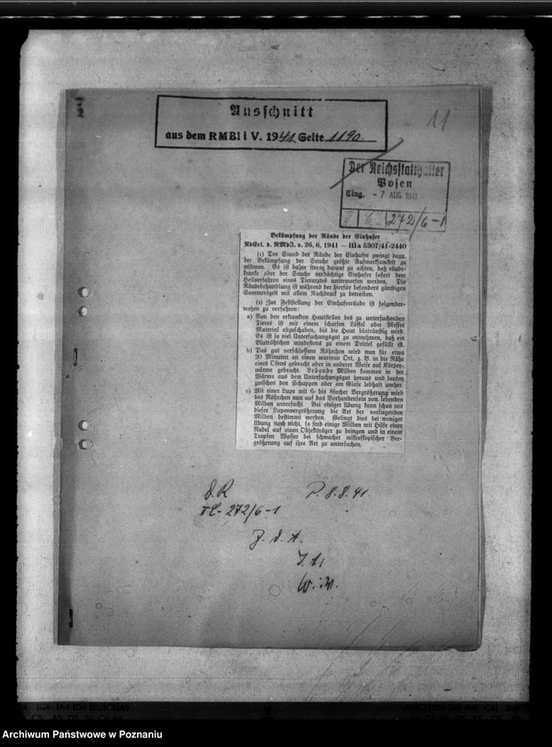 Obraz 15 z jednostki "Bekämpfung der Räude der Einhufer - Pferde, Gaszelle zur Behandlung räudekranker Pferde."