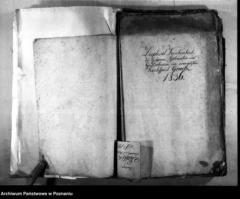 image.from.unit.number "Duplicat Kirchenbuch der Gestorbenen, Gebornen und Getrauten"