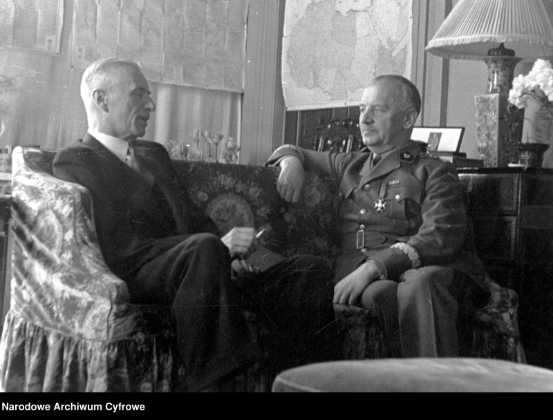 Obraz 2 z kolekcji "Gen. Władysław Sikorski111"