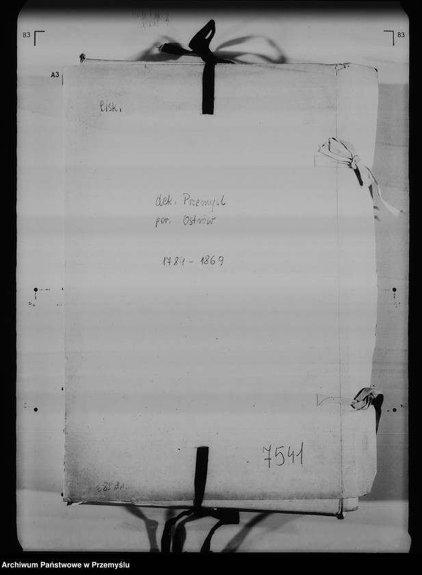 image.from.unit.number "[Kopie ksiąg metrykalnych parafii Ostrów (dekanat Przemyśl)]"