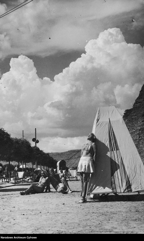 image.from.collection.number "Przedwojennej plaży czar111"