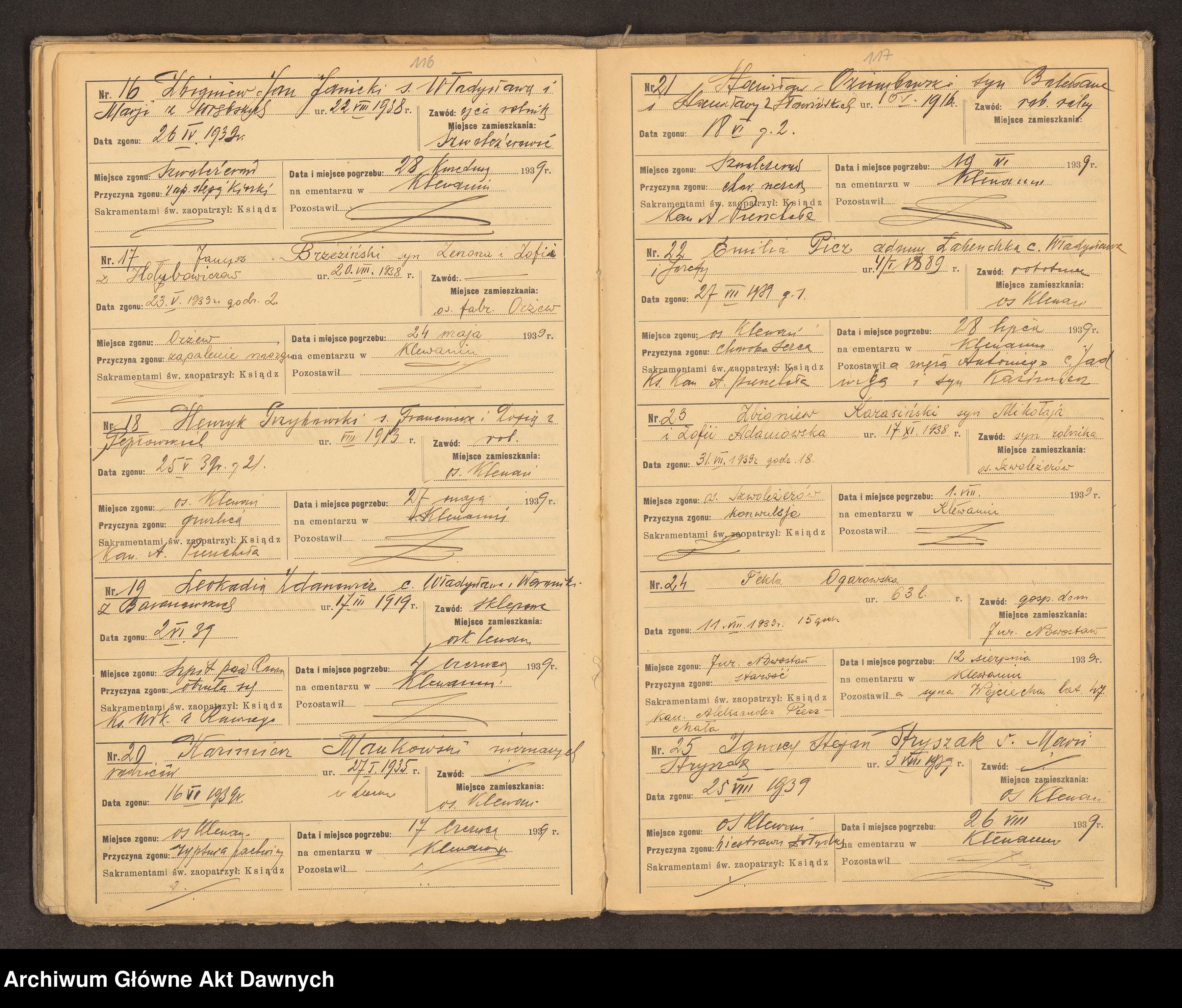 Skan z jednostki: Parafia: Klewań. Dekanat: Równe. Raptularz chrztów i zgonów w parafii.