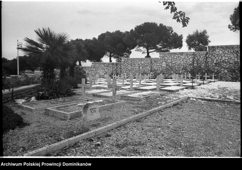 image.from.unit.number "Włochy. Polski Cmentarz Wojenny w Loreto"