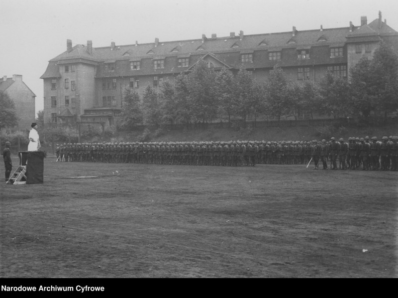 image.from.unit.number "Święto 73 pułku piechoty w Katowicach"