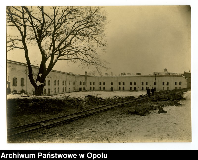 Obraz 14 z jednostki "Obwałowania Bastionu VI – Marii Magdaleny i jego rozbiórka (obecnie Plac Paderewskiego)"