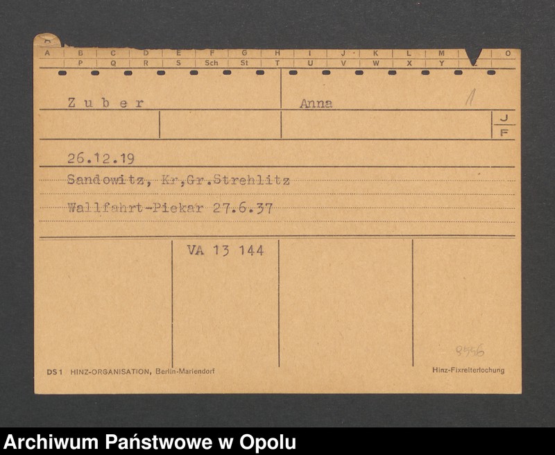 Obraz 3 z jednostki "[Zuber Anna, ur. 26.12.1919, zam. Sandowitz]"