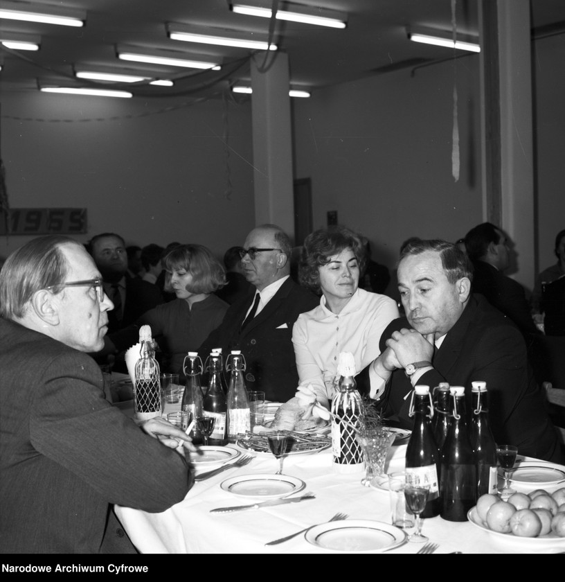 image.from.unit.number "Spotkanie sylwestrowe Warszawskiego Komitetu Zjednoczonego Stronnictwa Ludowego w Warszawie"