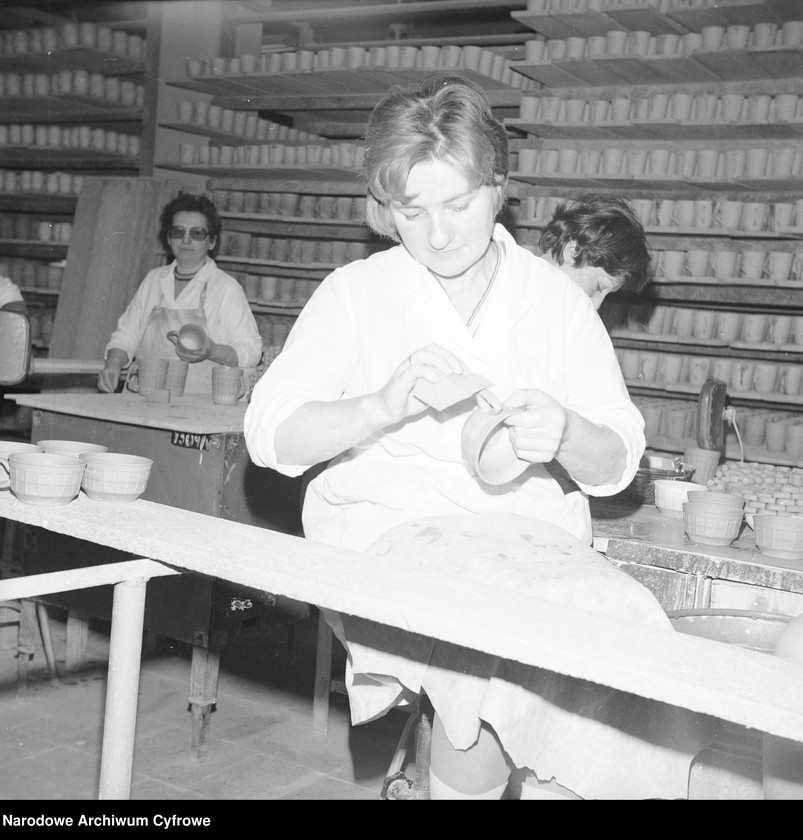 image.from.unit.number "Zakłady Porcelitu Stołowego w Pruszkowie"