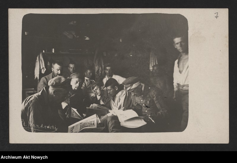 Obraz 13 z kolekcji "Fotografie z obozu w Szczypiornie."