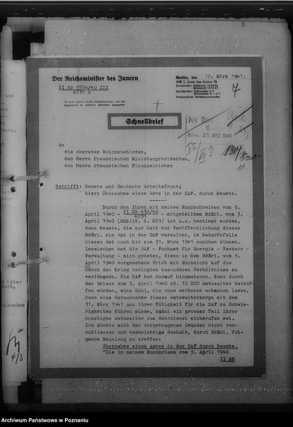 Obraz 11 z jednostki "Nebentätigkeit der Beamten und Angestellten"