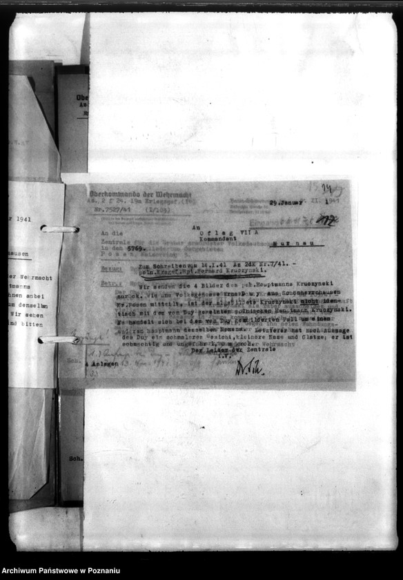 Obraz 19 z jednostki "Poszukiwanie kapitana B. Kruszyńskiego w celu ukarania go za rzekome wystąpienia przeciw Niemcom"