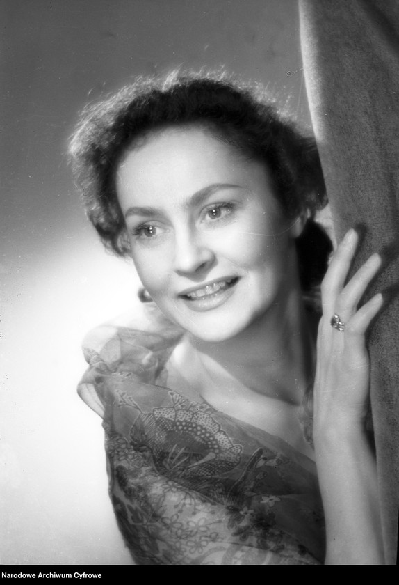 image.from.unit.number "Helena Makowska, aktorka"