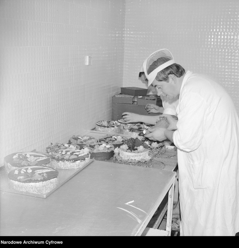 image.from.unit.number "Coctail Bar "Hortex" w Warszawie przy ul. Świętokrzyskiej"