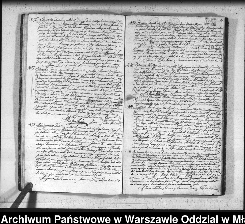 image.from.unit.number "Akta urodzin, małżeństw i zgonów"
