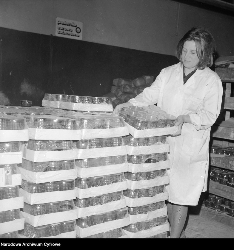 image.from.unit.number "Zakłady Porcelitu Stołowego w Pruszkowie"