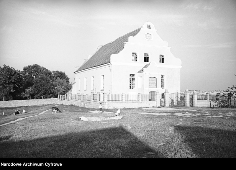 image.from.unit.number "Służewo w województwie pomorskim"