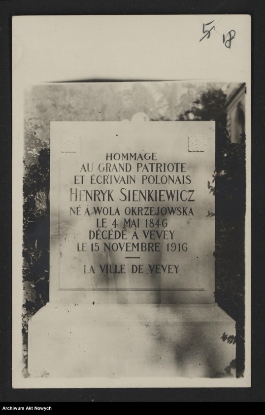 image.from.unit.number "Couyreu Eugène; Załączniki: a) fotografia pomnika w Verey; b) tekst mowy wygłoszonej na cześć H. Sienkiewicza; Listy dotyczą uczczenia pamięci H. Sienkiewicza przez Szwajcarię; L.51"