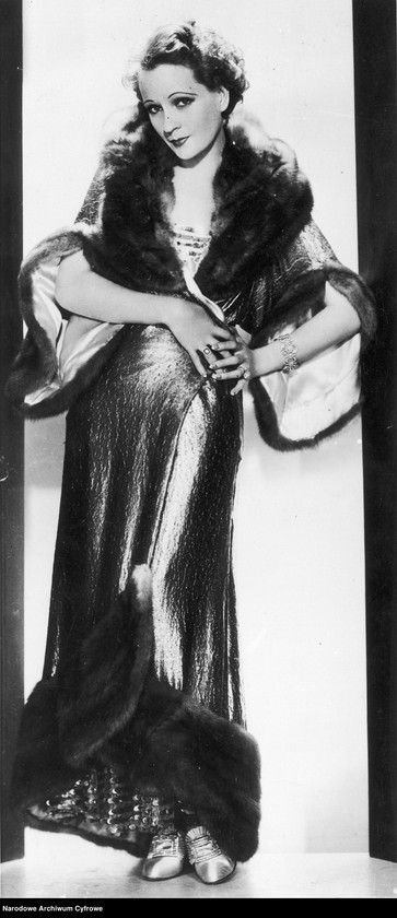 image.from.collection.number "Moda amerykańska na początku XX wieku111"