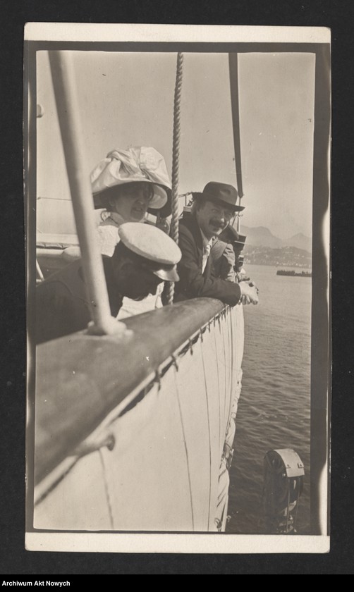 image.from.unit.number "I. J. Paderewski w czasie podróży i wycieczek morskich. Fotografie"