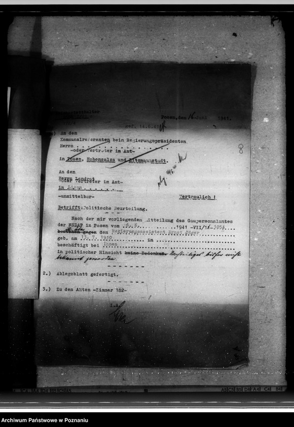 Obraz 12 z jednostki "Politische Beurteilungen der Angestellten"