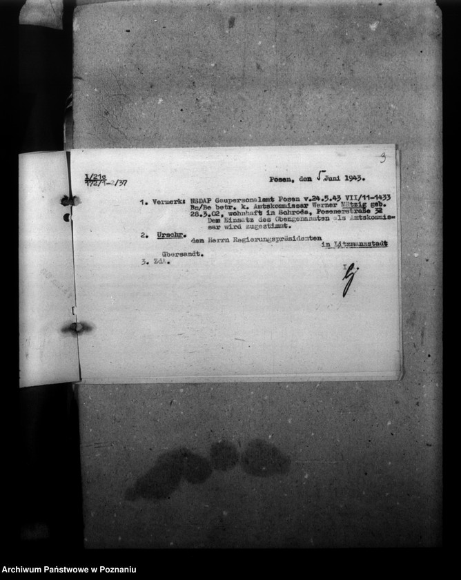 Obraz 7 z jednostki "Politische Beurteilungen der Angestellten"