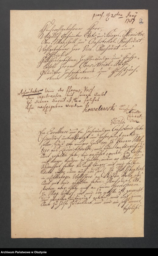 image.from.unit.number "Acta wegen Haltung des Ambts des Pfarrer Paßarge zu Hafestrom [Haffstrom] mit dem Pfarrer Voß zu Perschken"