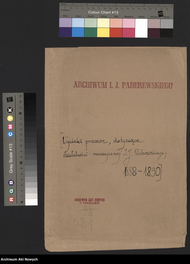image.from.unit.number "Wycinki prasowe dotyczące działalności muzycznej"