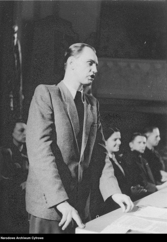 image.from.unit.number "Wiec Powszechnej Organizacji Służba Polsce w sali "Roma" w Warszawie"