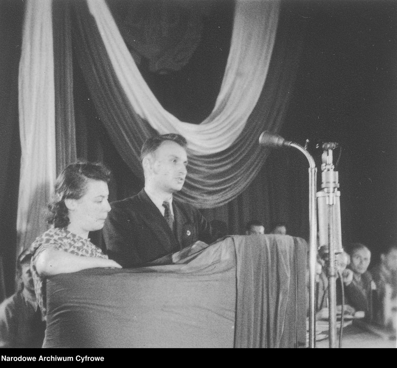 image.from.unit.number "Kongres Jedności Młodzieży Polski Ludowej we Wrocławiu"