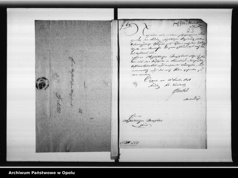 Obraz 18 z jednostki "Acta generalia des Magistrats zu Oppeln betreffend alle höhere Ortserlassenen Verordnungen in Rücksicht der Fremden - Polizei, der Aufsicht über revolutionair gesinnte Personen, Verfolgung von verdächtigen Ausländern, und aller derjenigen Verfügungen welche die pohlnischen Insurection betreffen"