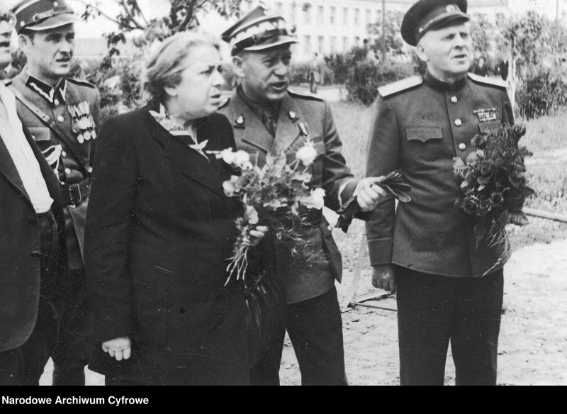 Obraz 7 z jednostki "Uczestnicy Zjazdu Komitetów Słowiańskich podczas wizyty we Wrocławiu"