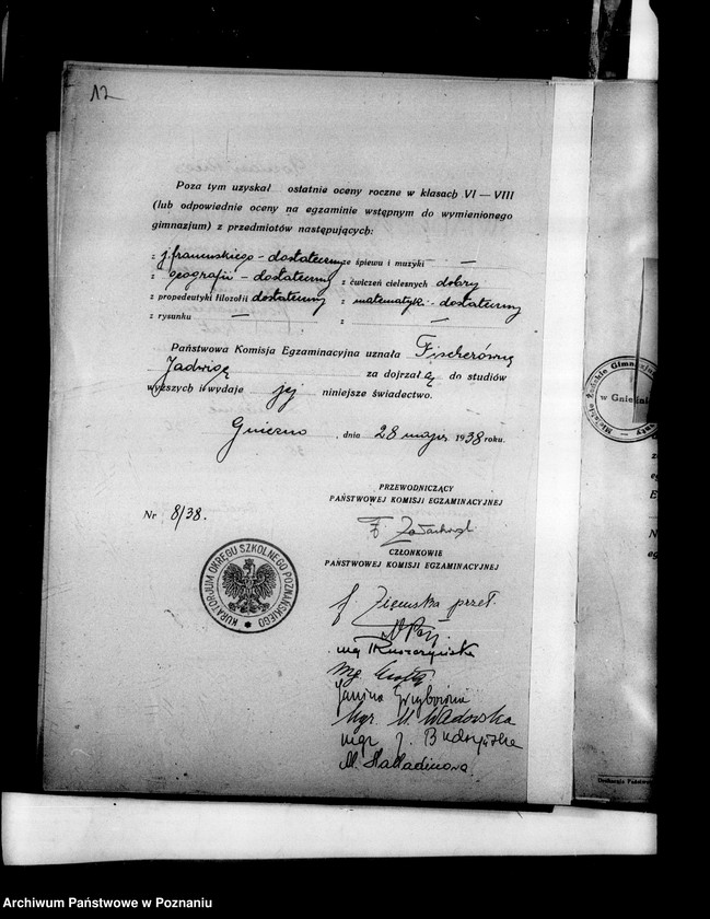 Obraz 16 z jednostki "Miejskie Gimnazjum Żeńskie imienia Błogosławionej Jolanty- Gniezno- [w tym protokoły egzaminów dojrzałości i świadectwa dojrzałości z 1938 roku]"