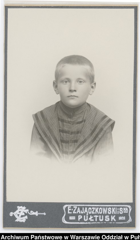 Obraz 93 z kolekcji "Chłopcy w niebieskich mundurkach... - uczniowie pułtuskiego Gimnazjum z okresu I wojny światowej"