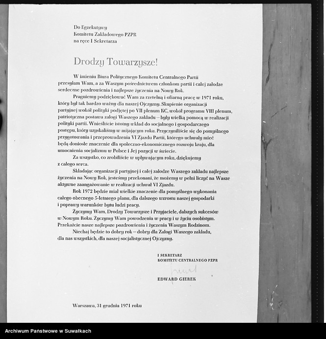 image.from.unit.number "Odznaczenia, dyplomy, pochwały i życzenia dla Zakładów Płyt Wiórowych w Suwałkach."