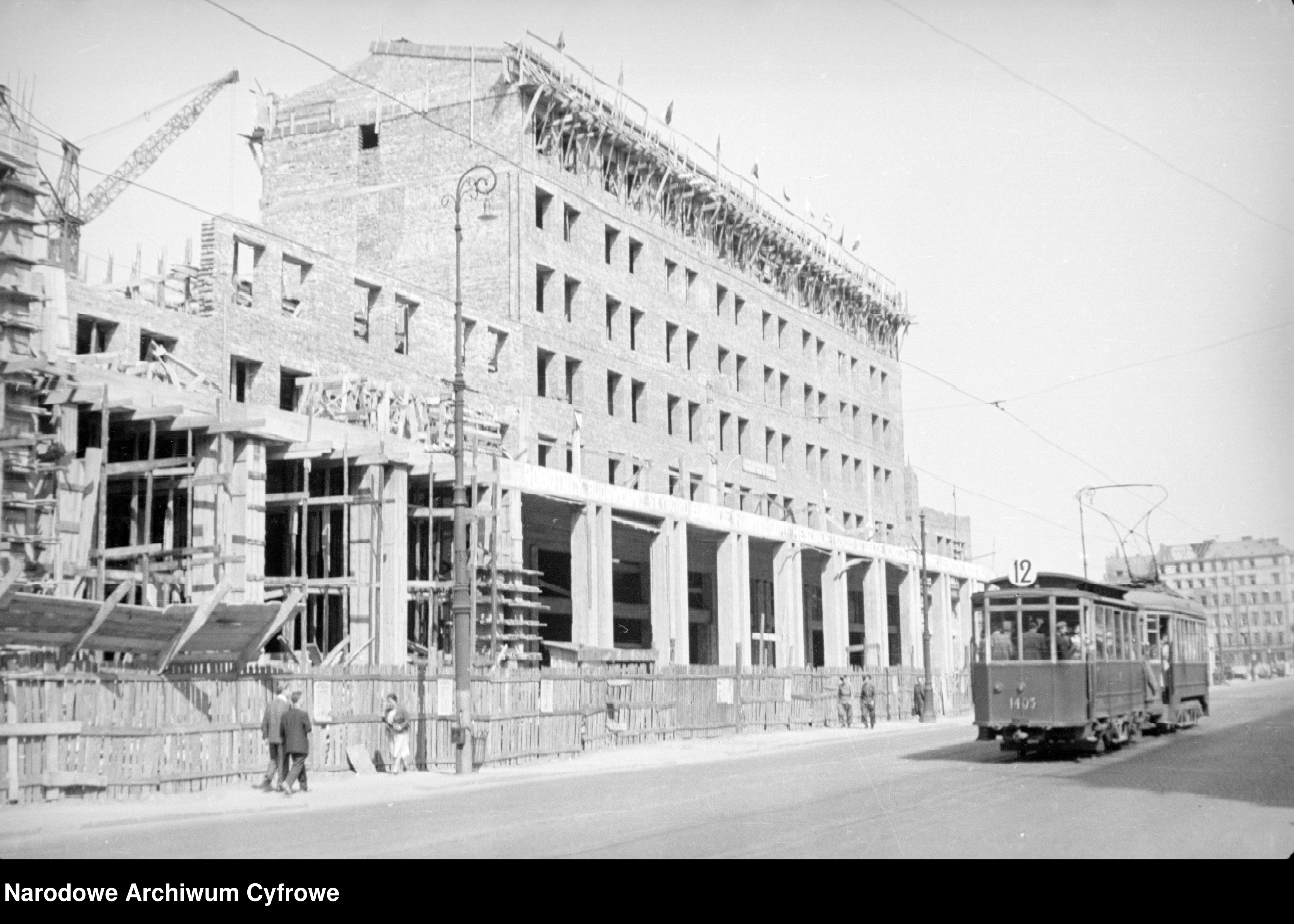 Skan z jednostki: Budowa bloków Marszałkowskiej Dzielnicy Mieszkaniowej przy ul. Marszałkowskiej w Warszawie