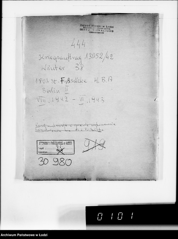 Obraz 4 z jednostki "444 Kriegsauftrag 13052/42 Winter 38 1803 St.Fusssäcke HBA Berlin II"