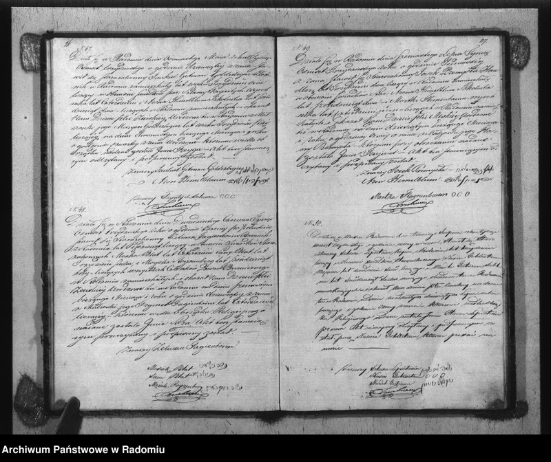 image.from.unit.number "Akta Stanu Cywilnego Wyzna[nia] Mojżeszowego Parafii Radom Urodzin, Małżeństwa i Zejścia z Roku 1830"