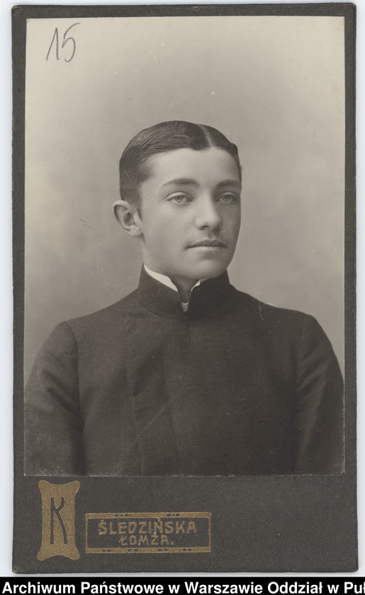 Obraz 75 z kolekcji "Chłopcy w niebieskich mundurkach... - uczniowie pułtuskiego Gimnazjum z okresu I wojny światowej"
