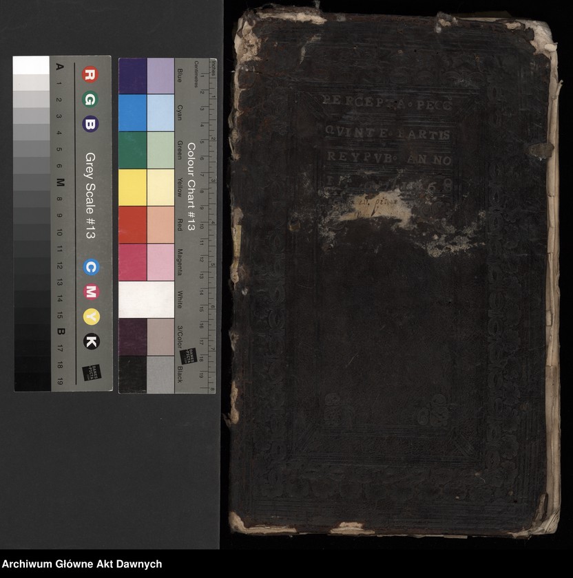 image.from.unit.number "Sumariusz pieniędzy i rejestr retenty piątej części z dochodów dóbr stołowych z terenów całej Rzeczpospolitej."