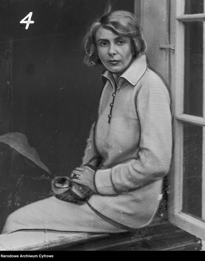 image.from.unit.number "Zofia Mikulska"