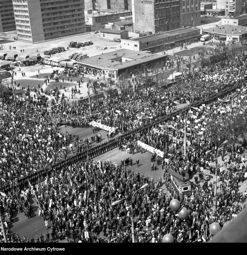 Obraz 13 z jednostki "Obchody 1 Maja w Warszawie"