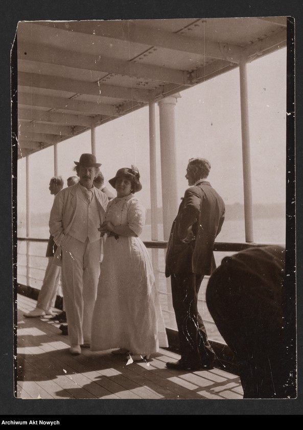 image.from.unit.number "I. J. Paderewski w czasie podróży i wycieczek morskich. Fotografie"