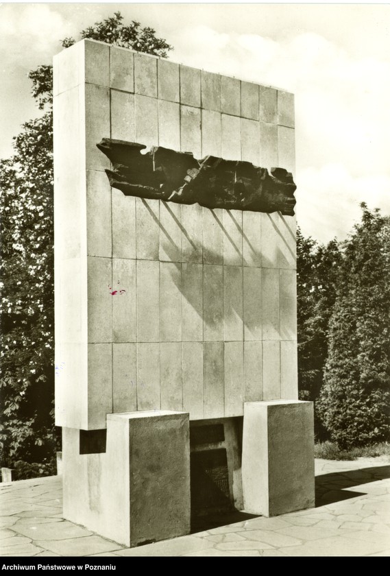 Obraz 1 z jednostki "Poznań - Cytadela Poznańska - Pomnik Bojowników Polskiej Partii Robotniczej"