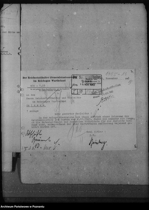 Obraz 9 z jednostki "Anwendung der Polenstrafrechts - Verordnung. Einbürgerung der Angehörigen der Abteilung IV der Deutschen Volksliste auf Widerruf. Anerkennung als privilegierte Schutzangehörige."