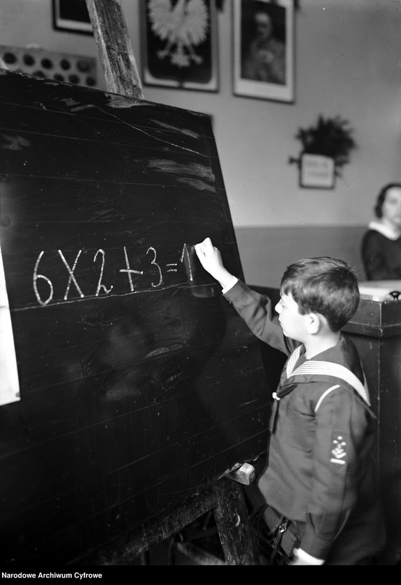 Obraz 1 z kolekcji "Pierwszy dzwonek sprzed lat111"