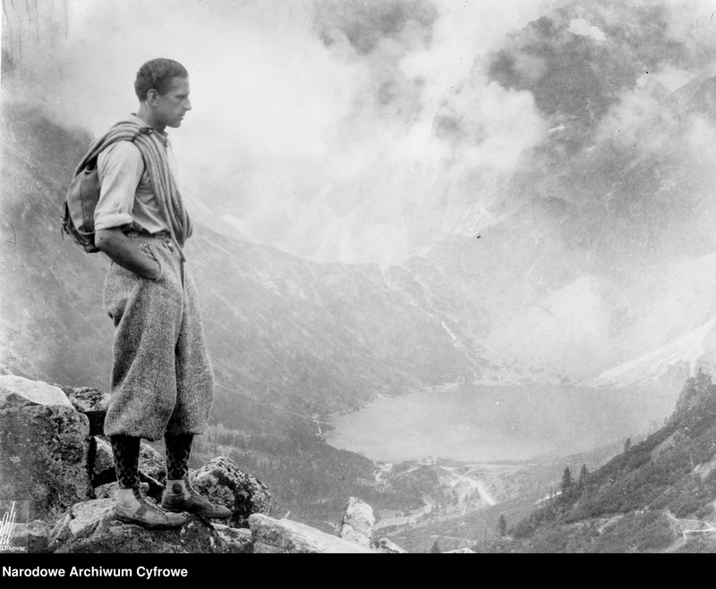 image.from.unit.number "Film "Zamarłe echo""